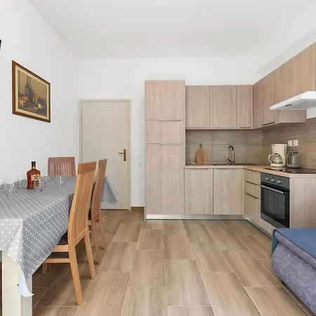 Mirjana Spada Гостьовий будинок